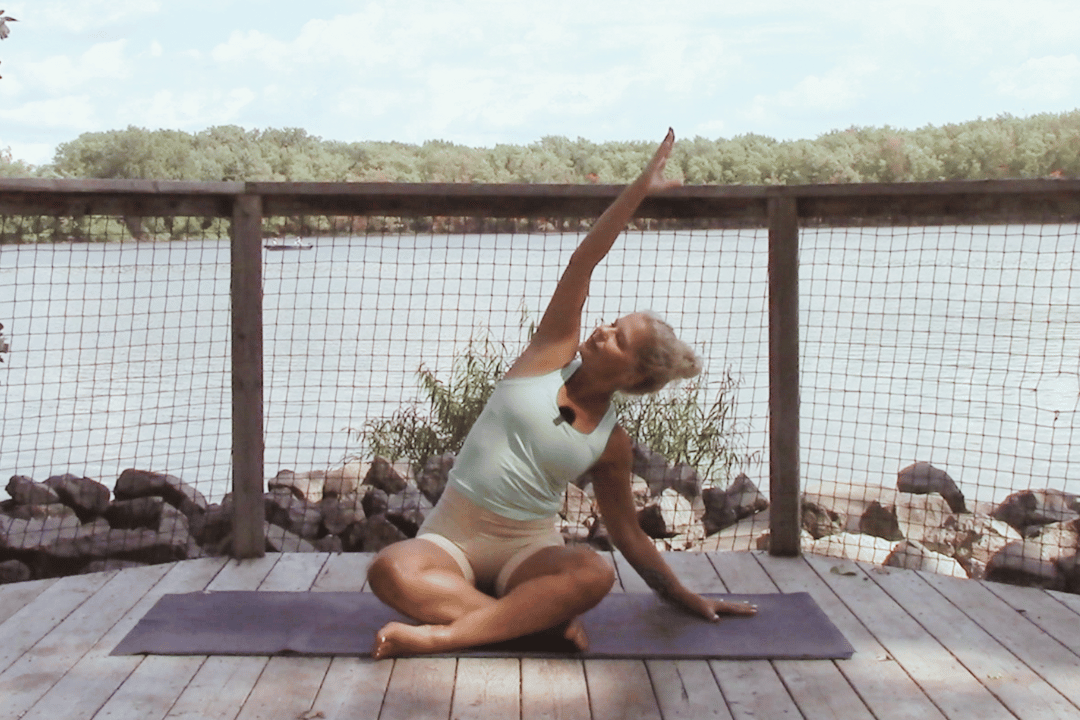 Yoga pour la santé mentale : gérez le stress efficacement