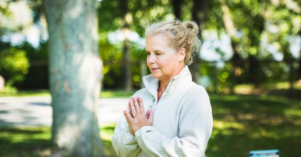 Yoga pour les aînée